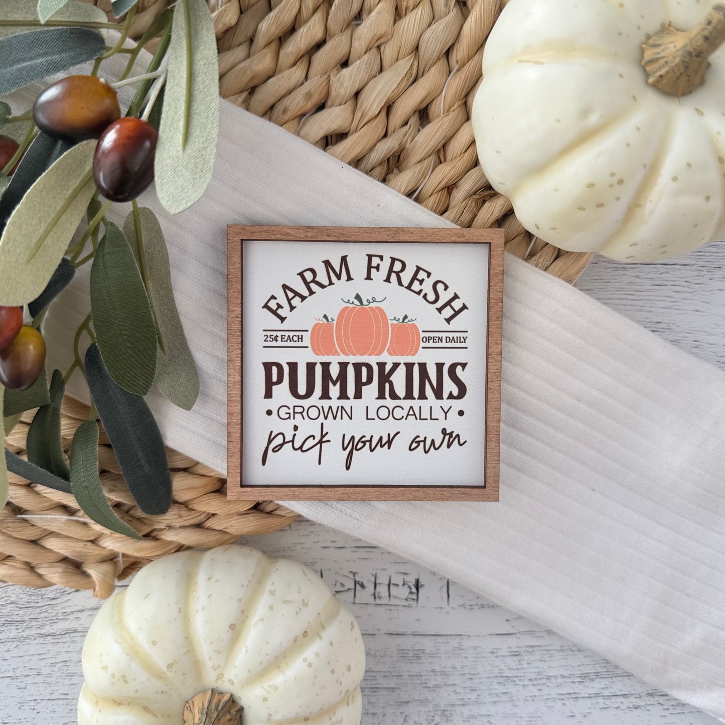 Mini Framed Fall Sign | Farm Fresh Pumpkins