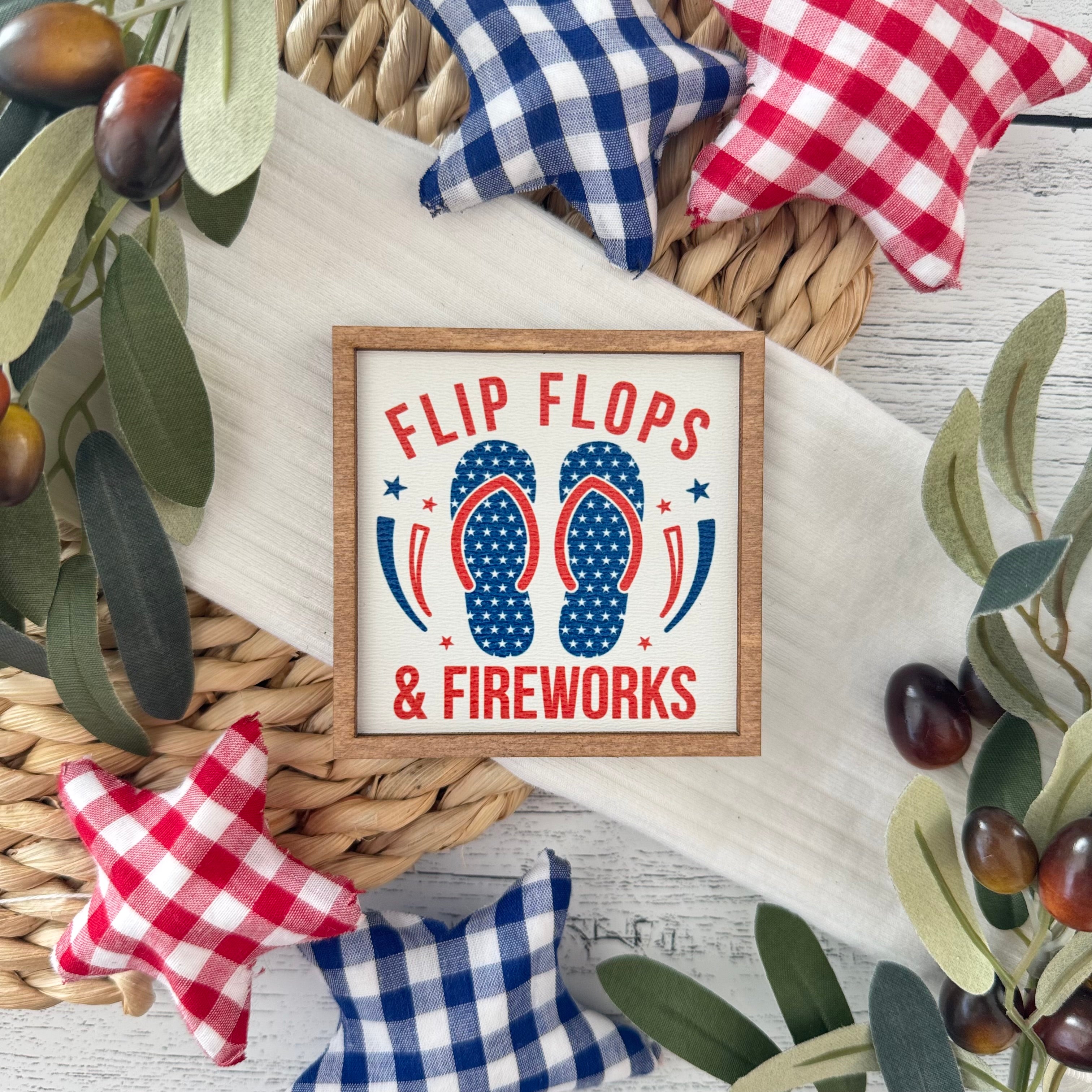 Mini Framed 4th Of July Sign | Flip Flops & Fireworks