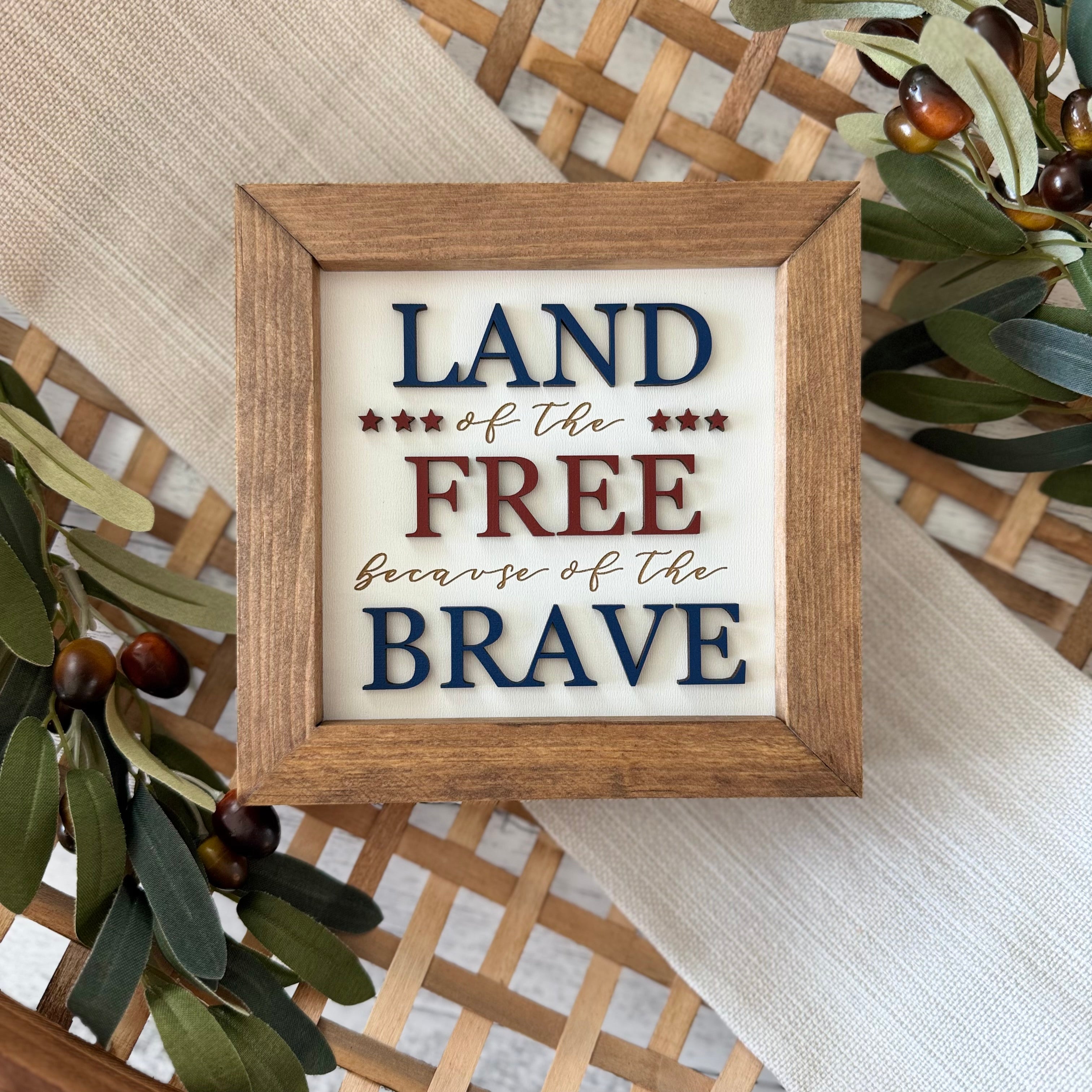 Wooden Framed 4th of July Sign