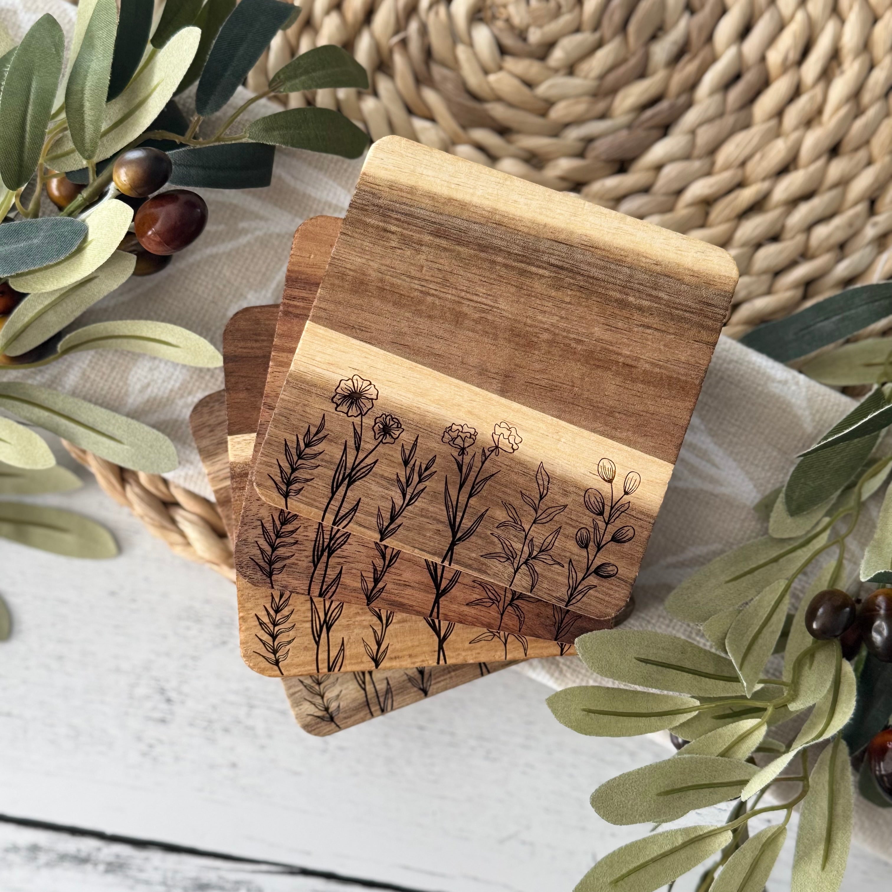 Floral Themed Engraved Wooden Acacia Coaster Set