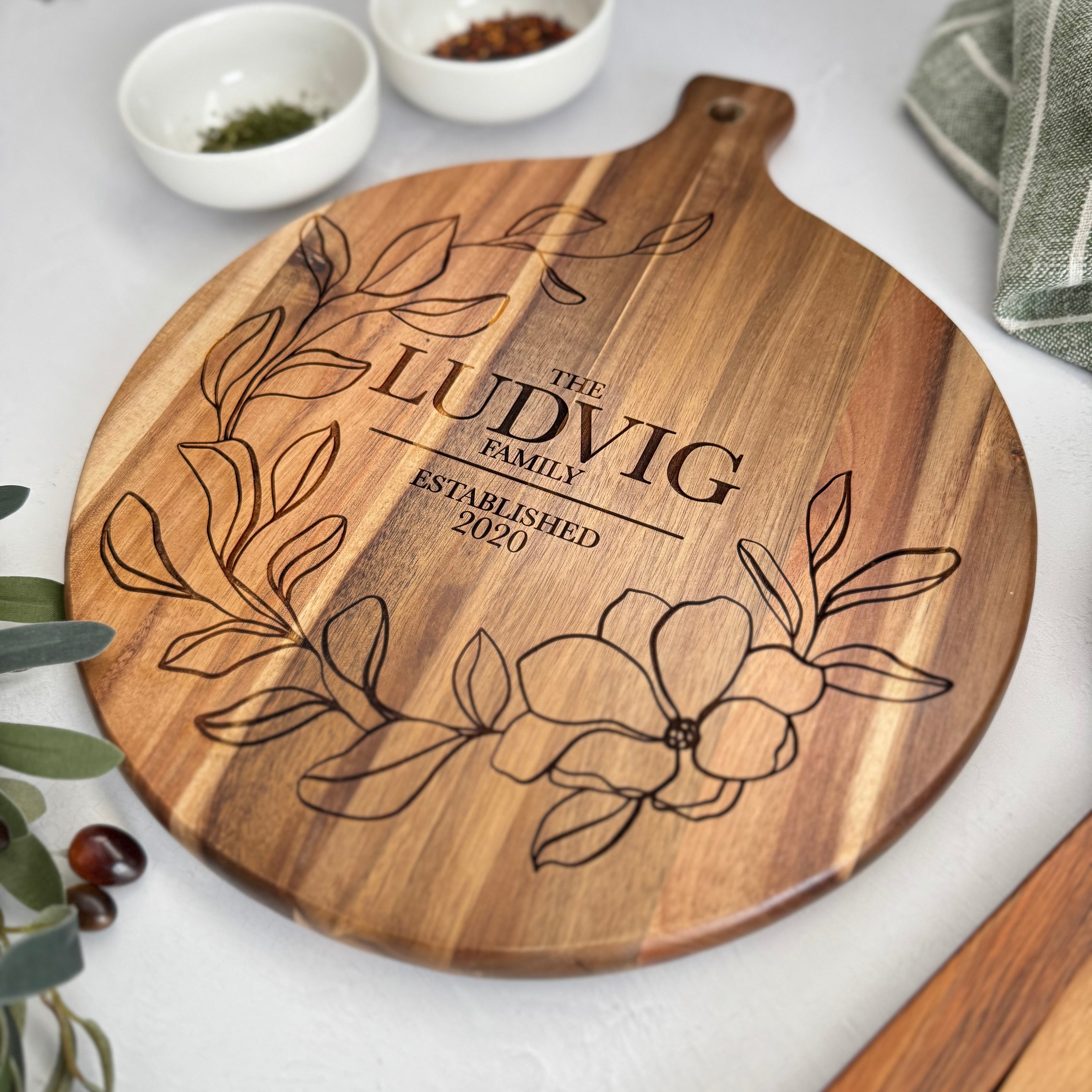 Personalized Monogramed Round Cutting Board