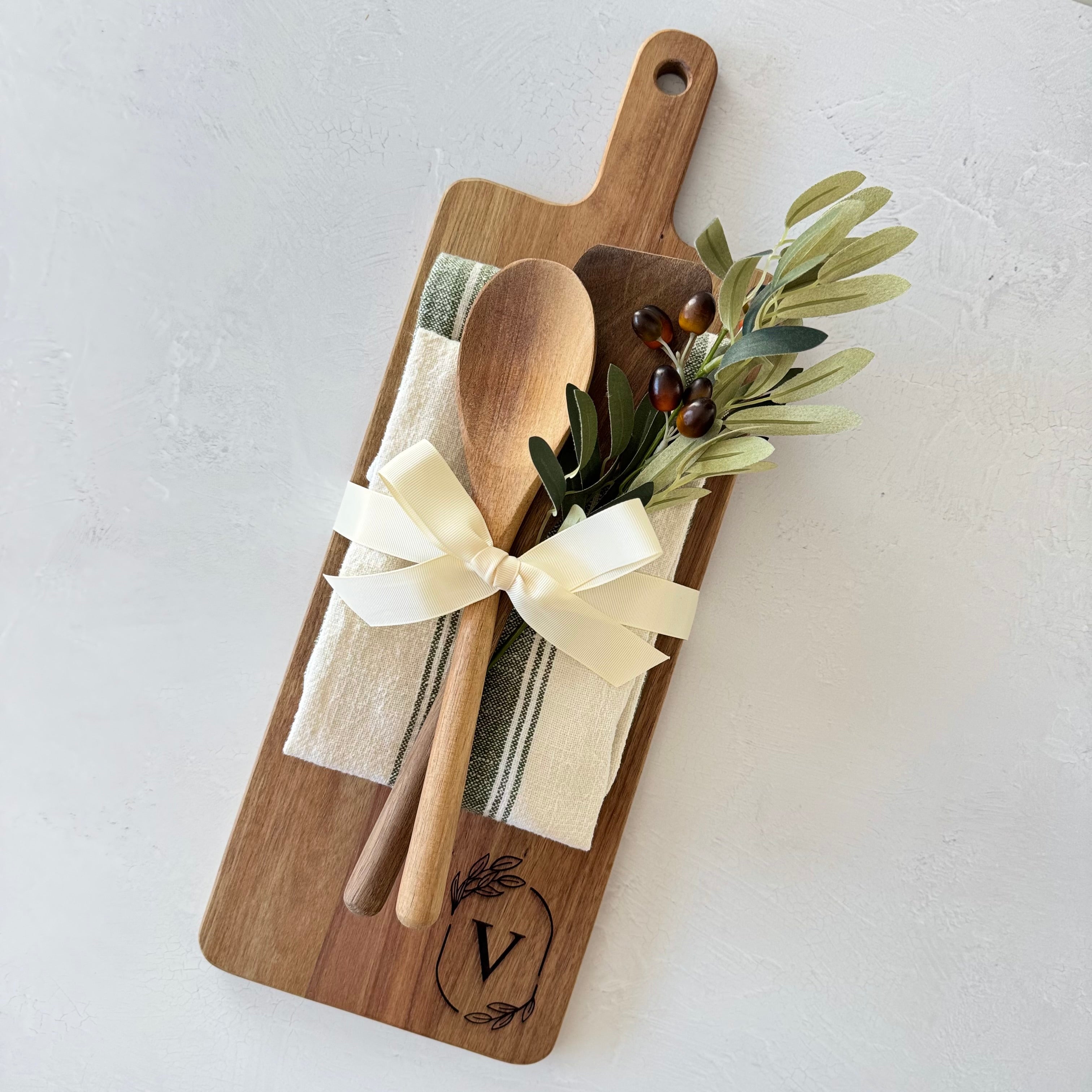 Personalized Monogram Acacia Cutting Board Gift Set Bundle