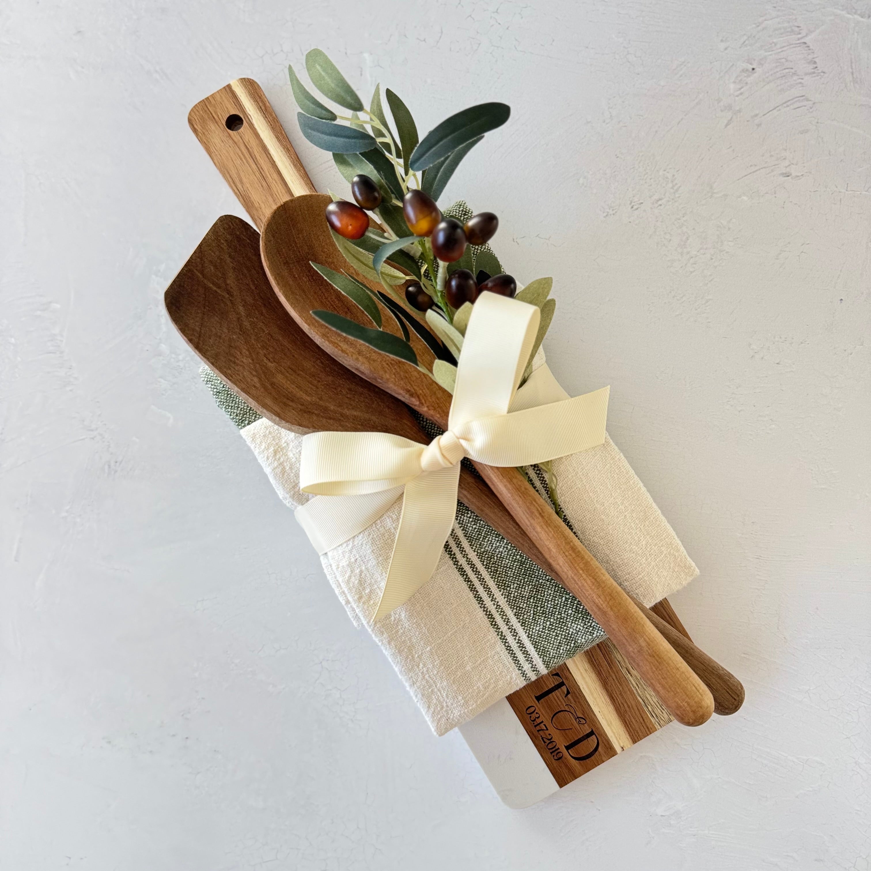 Personalized Marble and Wood Cutting Board Gift Set Bundle