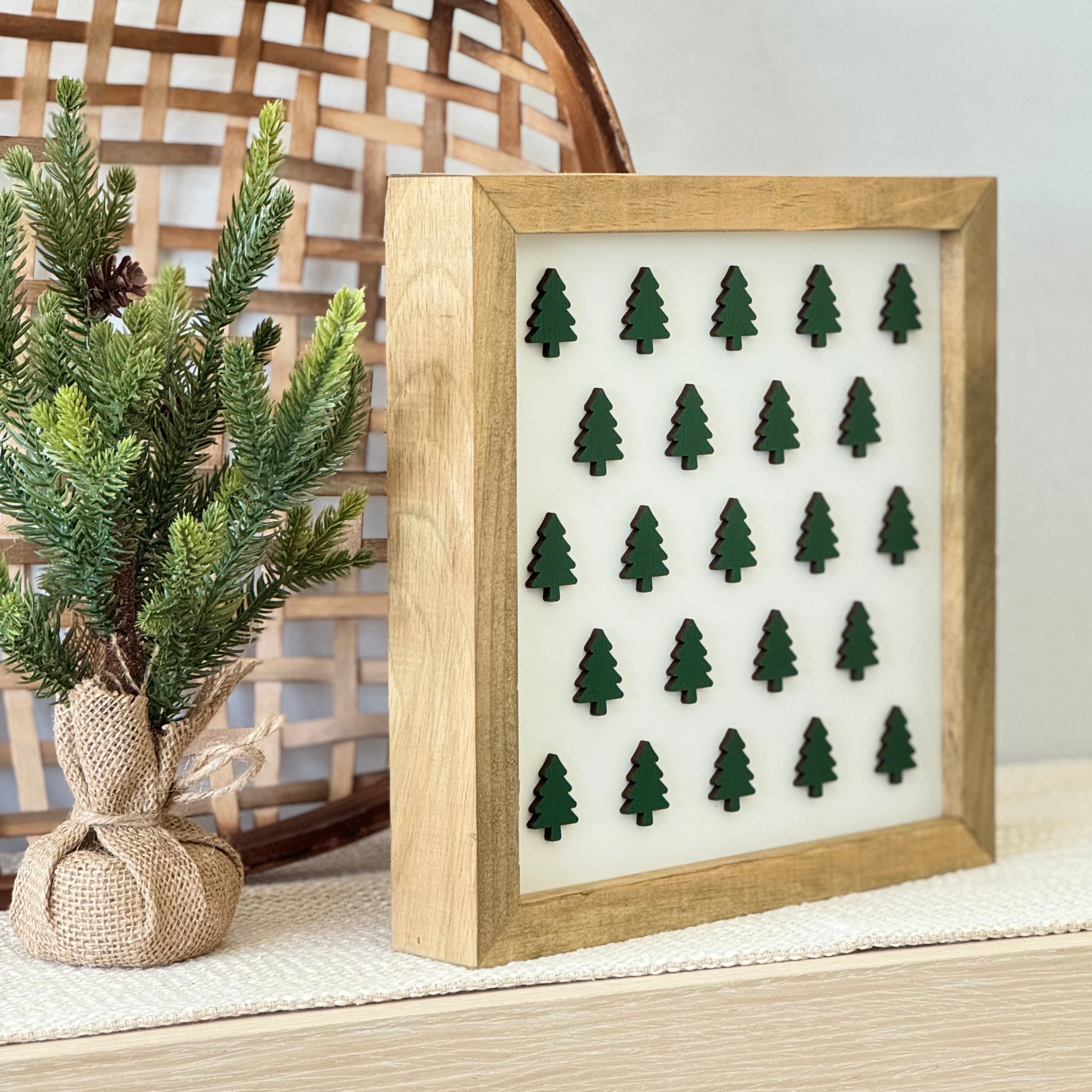 Wooden Framed Christmas Tree Pattern Sign
