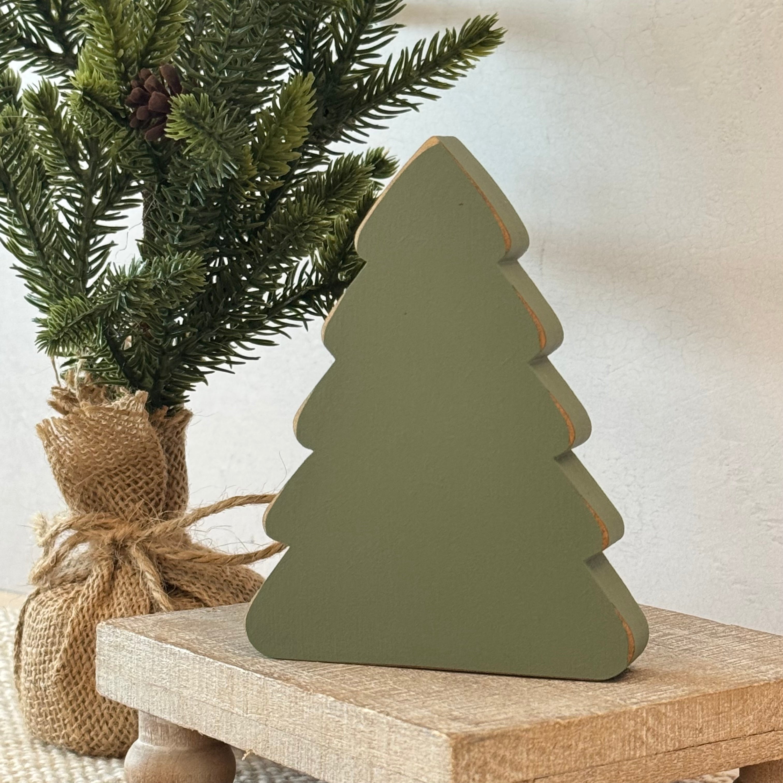 Christmas Tree Shelf Sitter