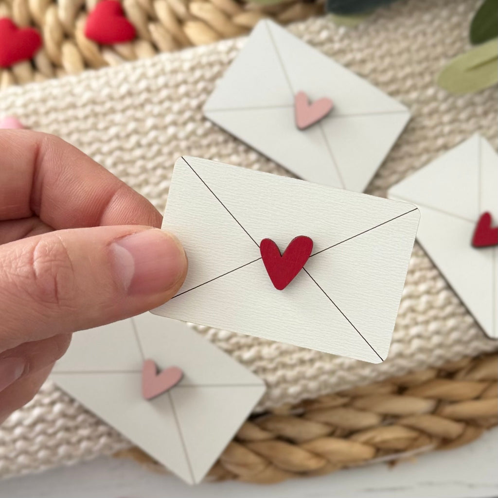 Mini Valentine Envelopes Decor