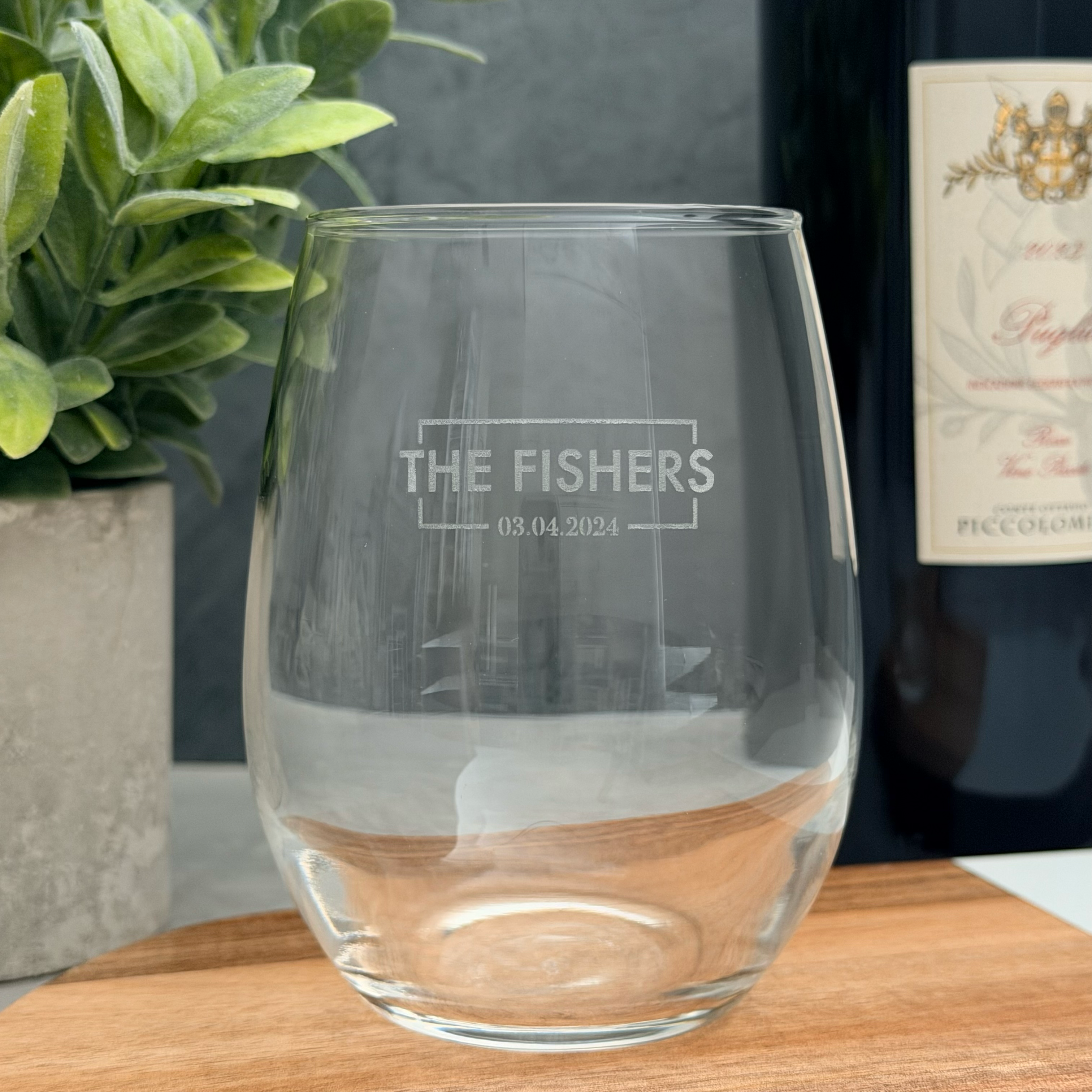 Personalized Engraved Stemless Wine Glass | Family Name & Date