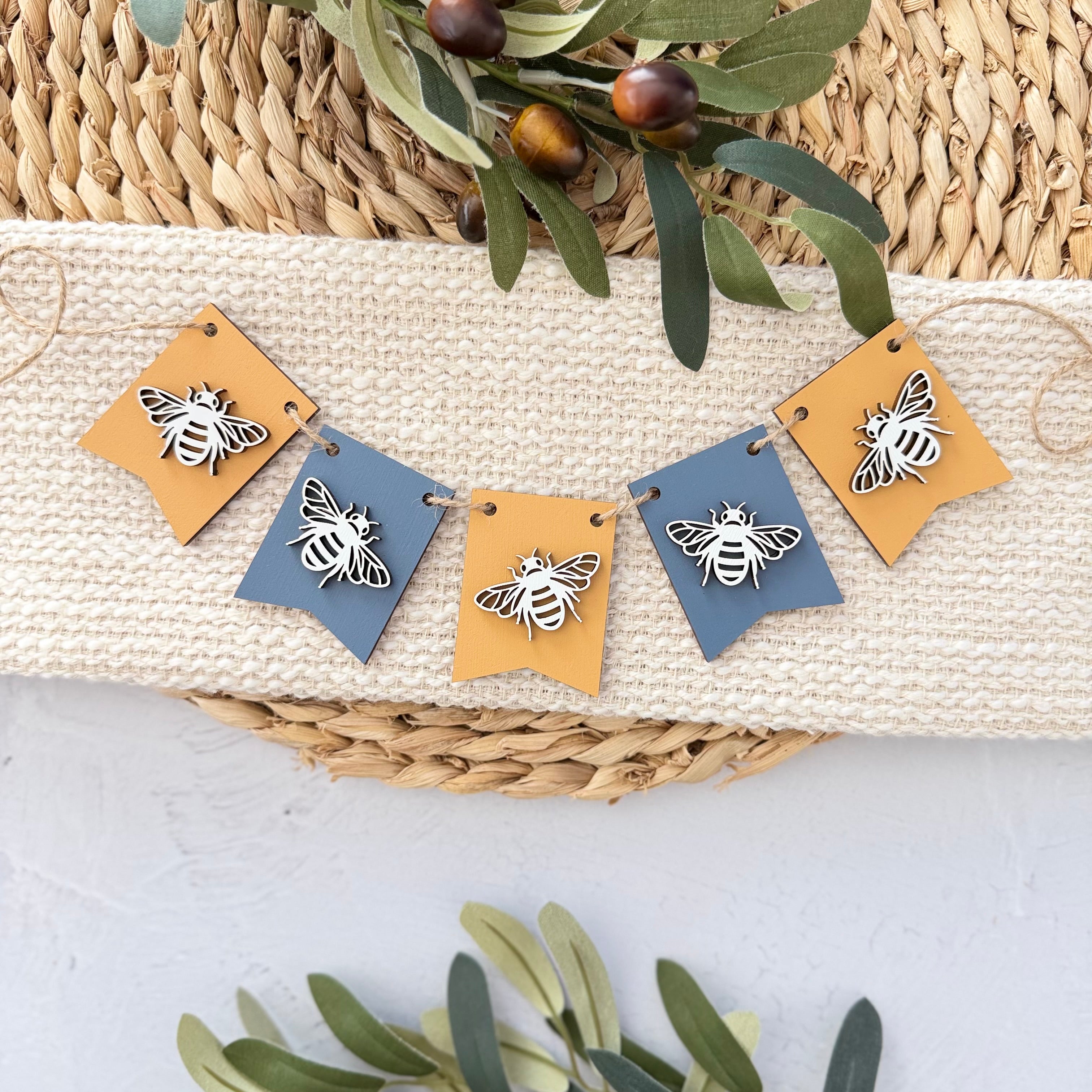 Honey Bee Mini Tiered Tray Banner