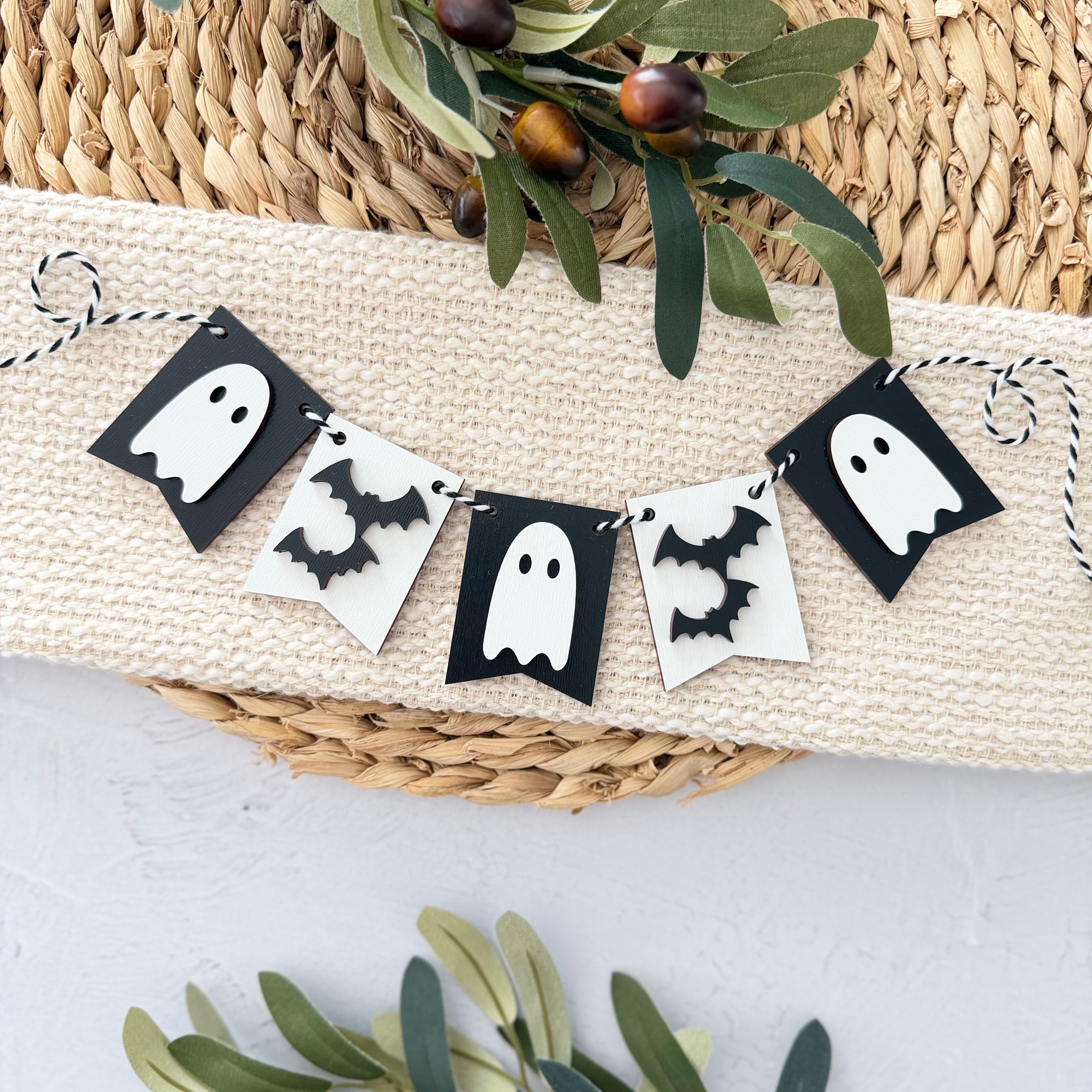 Ghosts & Bats Mini Tiered Tray Banner