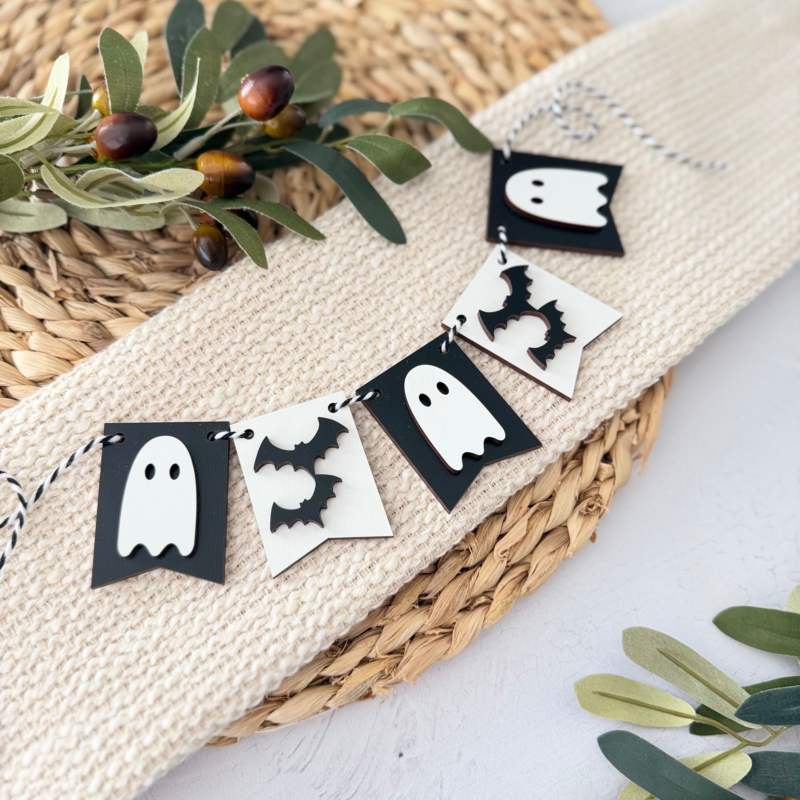 Ghosts & Bats Mini Tiered Tray Banner