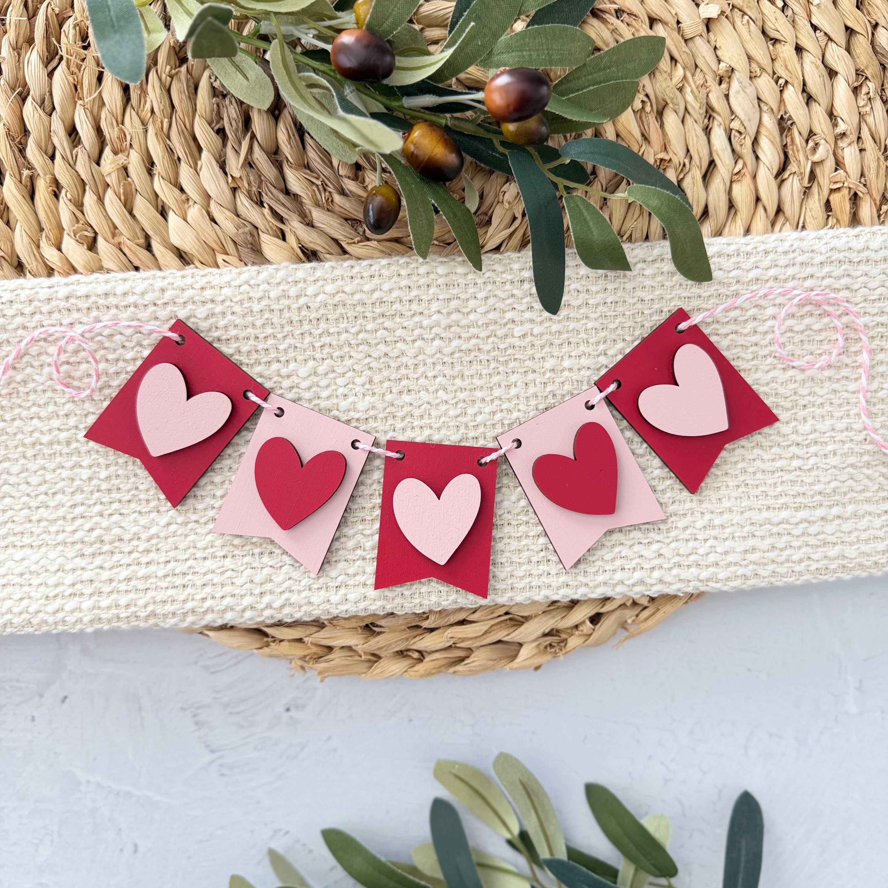 Valentine Hearts Mini Tiered Tray Banner