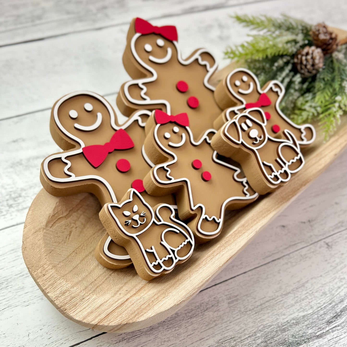 Chunky Wooden Gingerbread Family Shelf Sitter