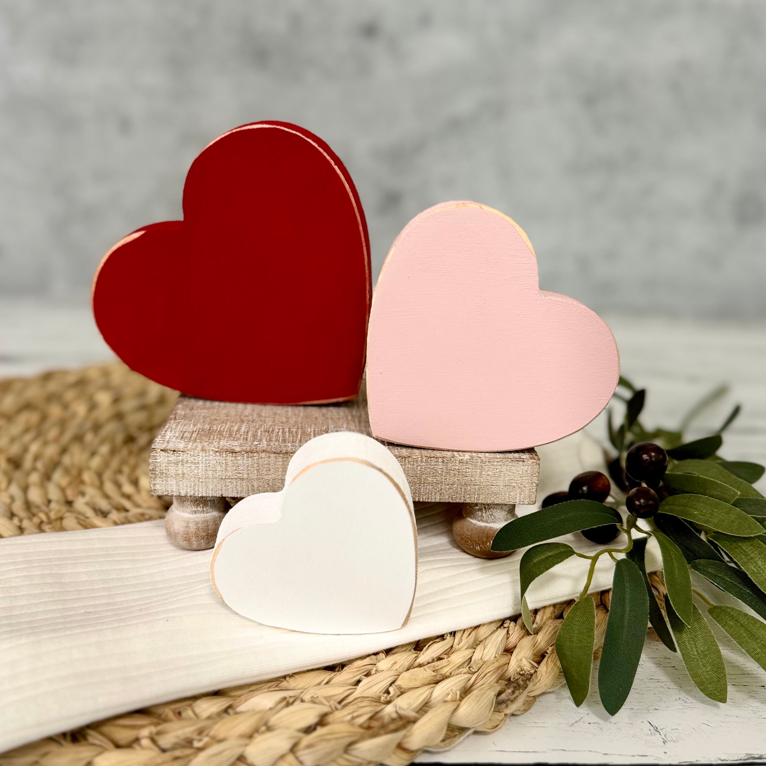 Chunky Wood Heart Shelf Sitter