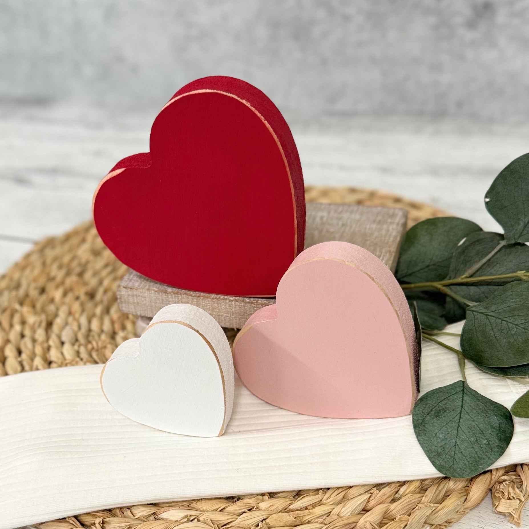 Chunky Wood Heart Shelf Sitter