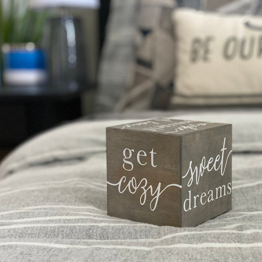 Guest Room Message Cube