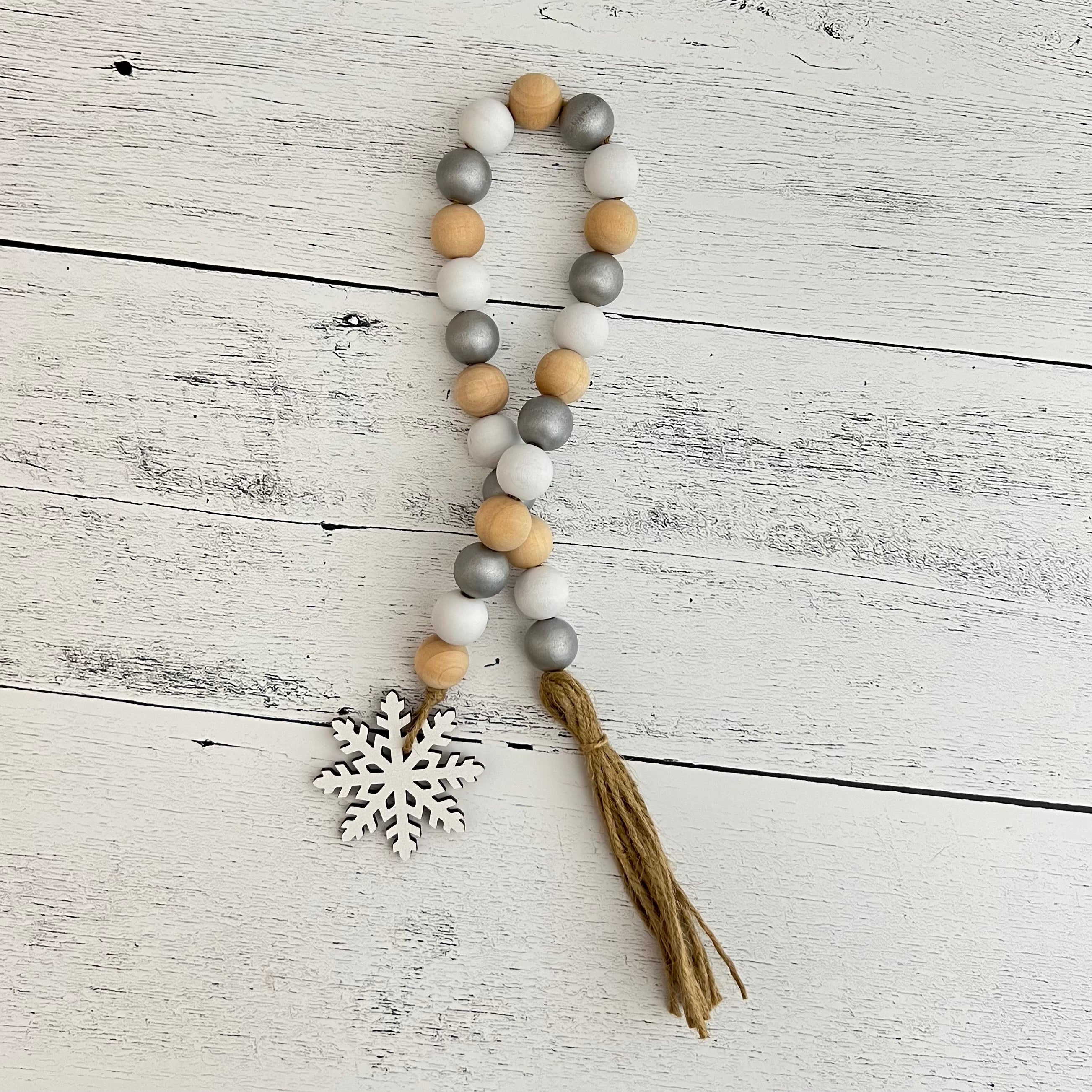 Classic Winter Themed Wooden Bead Garland