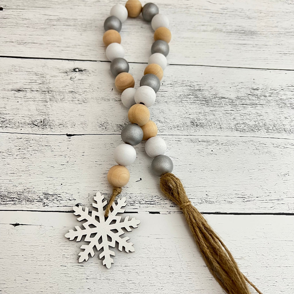 Classic Winter Themed Wooden Bead Garland