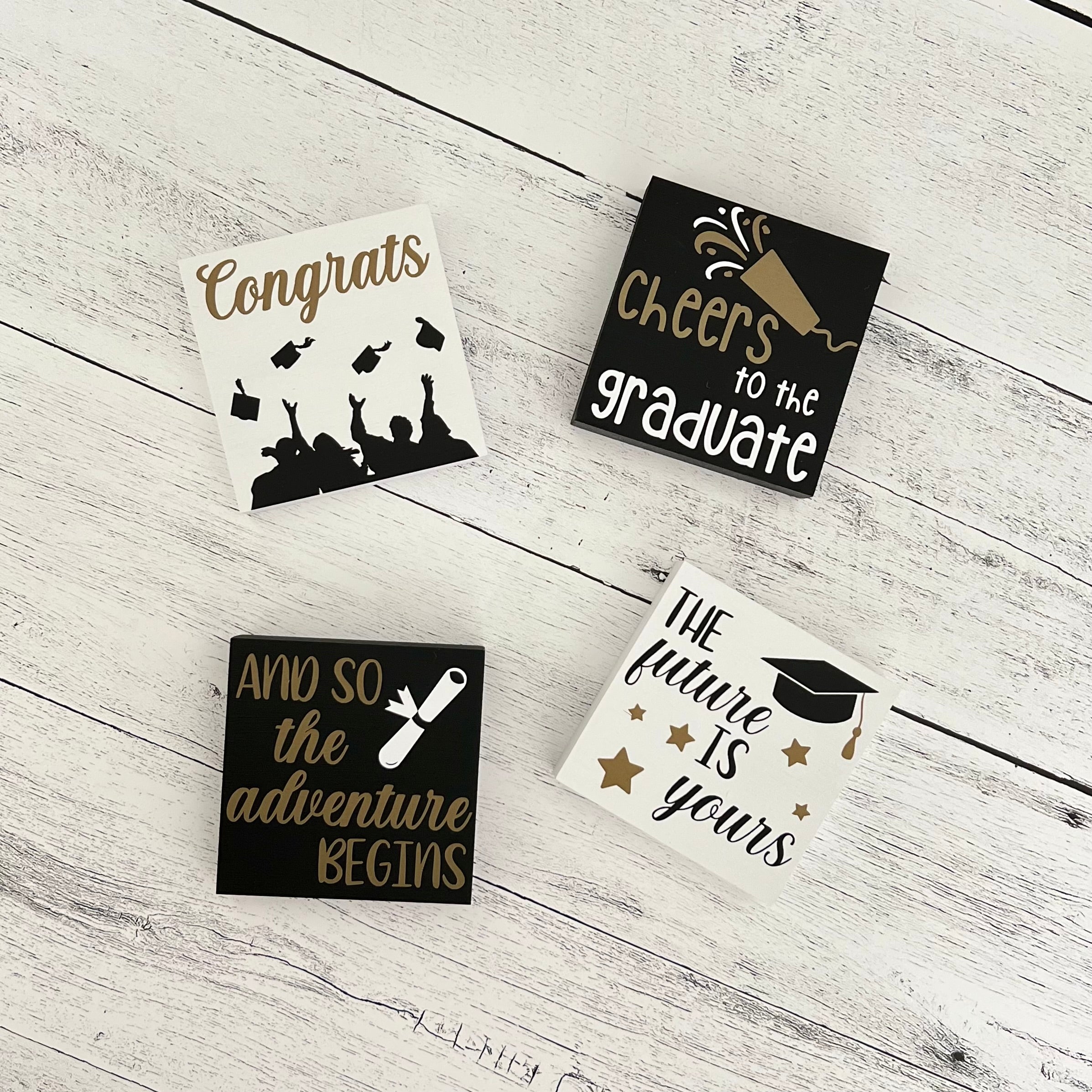 Graduation Signs – Wintuck Home